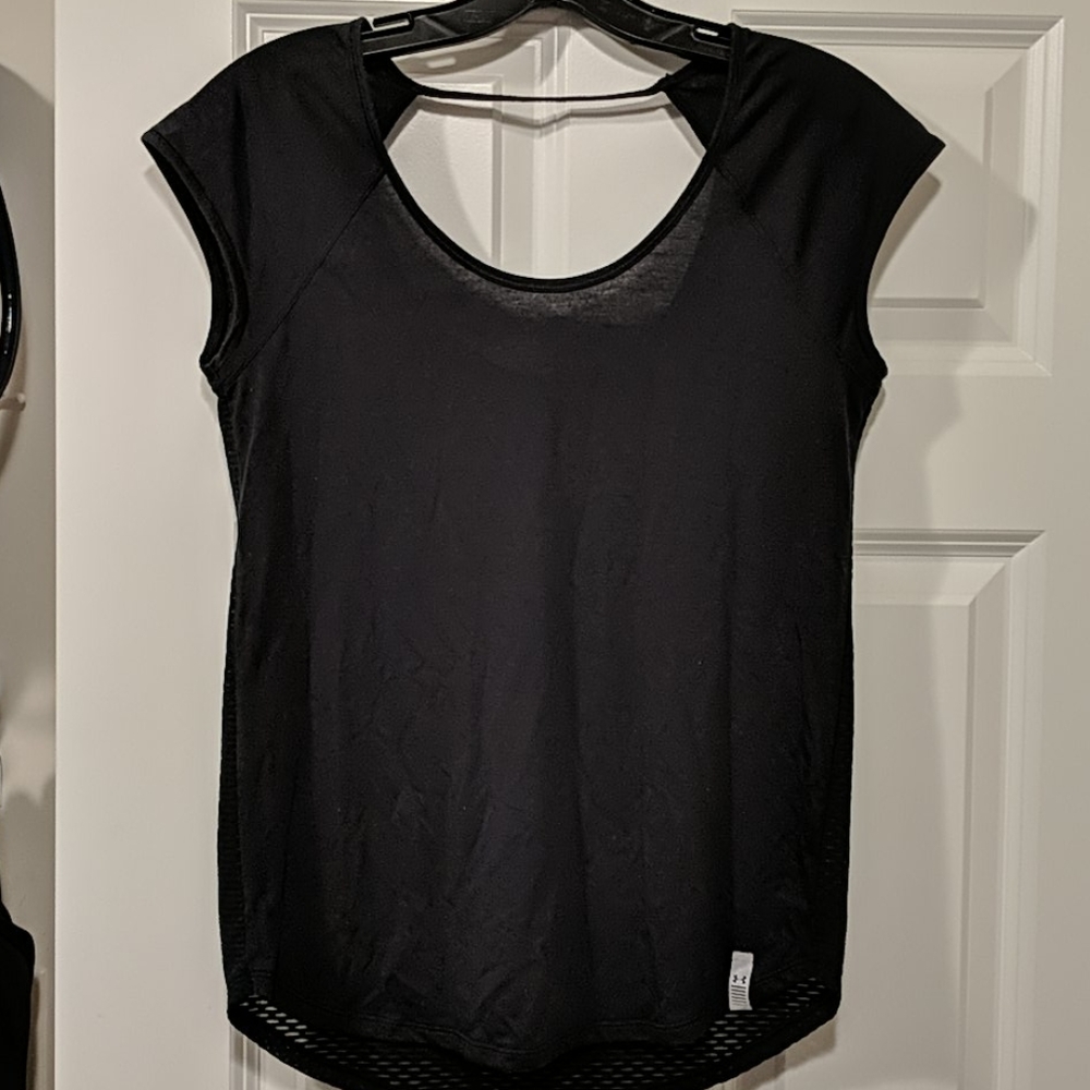 Women's under armour workout top